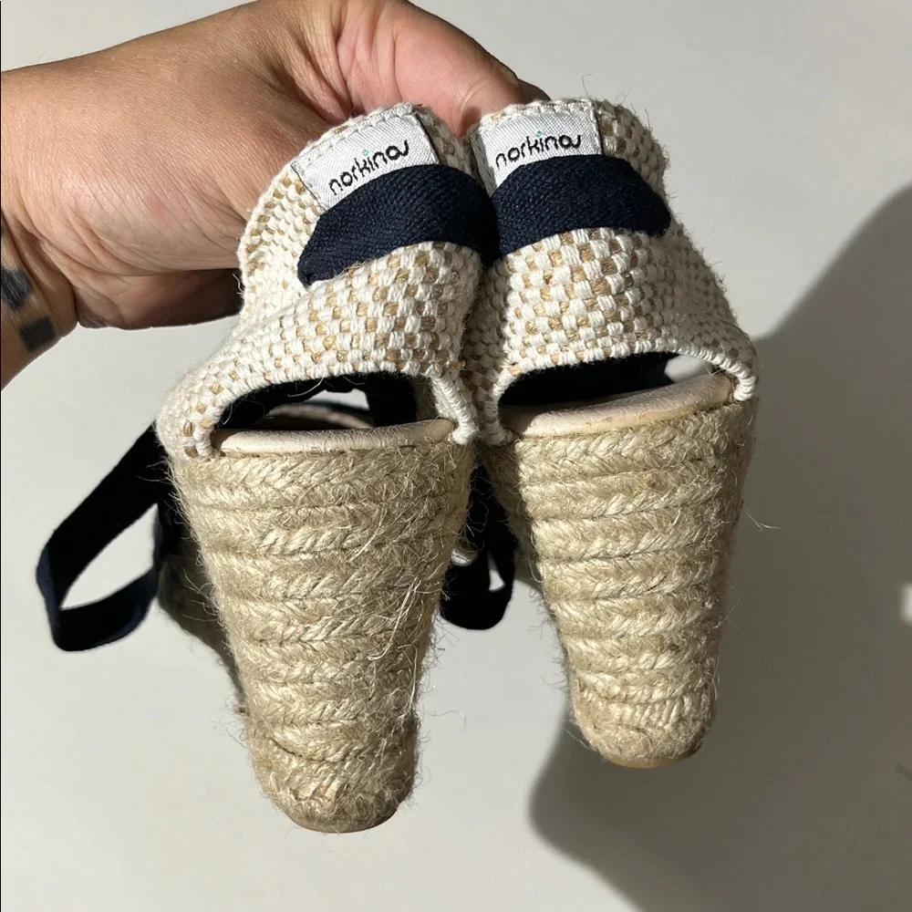 Norkinas Made in Spain Navy Blue Espadrilles Sandals Shoes sz 8 NEW! summer